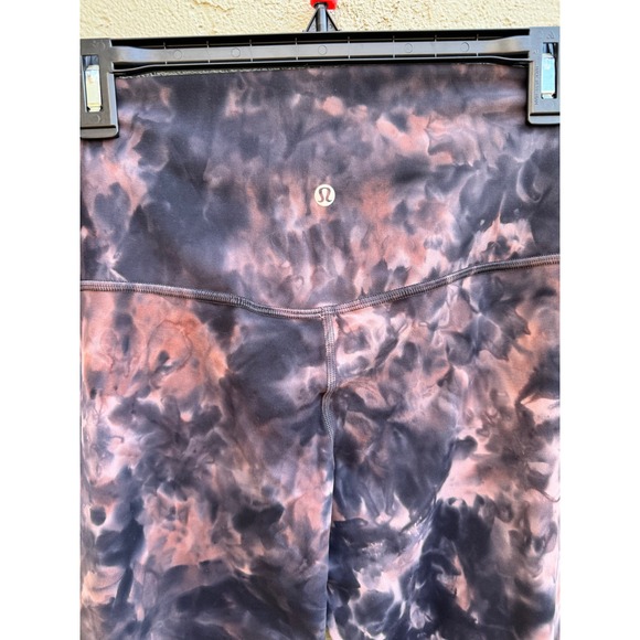Lululemon NEW Black Crop Leggings Tye Dye Align Athleisure Workout Yoga - Picture 8 of 8